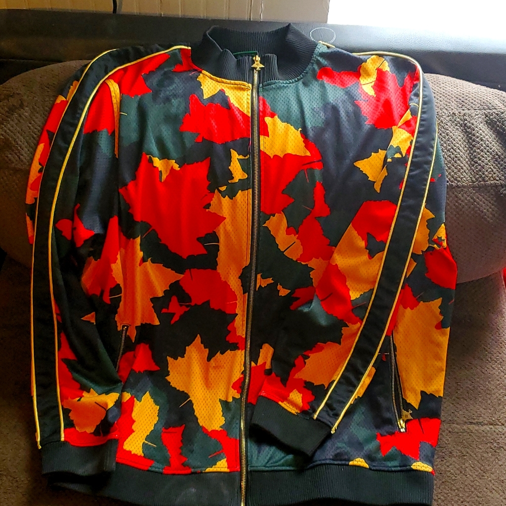 L.R.G. jacket size 3xl